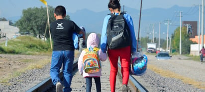 La OMS calificó como 'difícil' la situación de los migrantes en la frontera