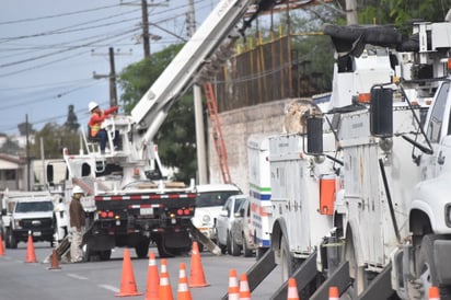 La CFE repone líneas de luz en Zona Centro, una parte del primer cuadro se quedó sin energía