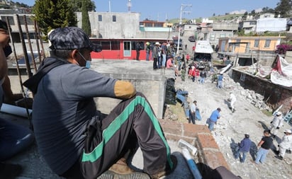 Autobús accidentado en Joquicingo se dirigía al Santuario del Señor de Chalma