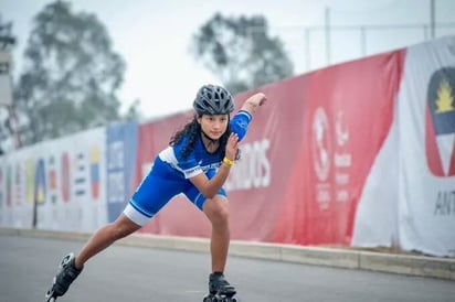 La patinadora Ivonne Nochez, de 15 años, aporta tercer bronce a El Salvador