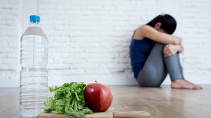 Pulsera azul, el símbolo contra la lucha de los Trastornos alimenticios