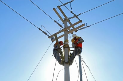 CFE avisa que el domingo interrumpirá la energía en un sector del bulevar Juárez en Monclova 