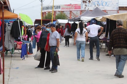 La pulga de los lunes en 'San Buena' tiene más visitantes