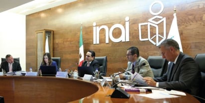 El Inai alista controversia contra 'decretazo' de AMLO