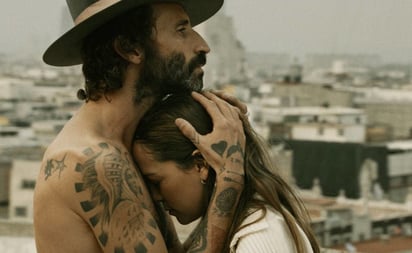 Leiva suma a su nuevo disco a Natalia Lafourcade y Ximena Sariñana