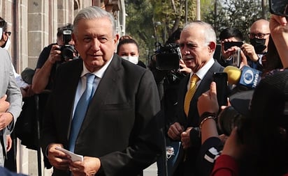 AMLO se reúne con empresarios de las grandes firmas de México