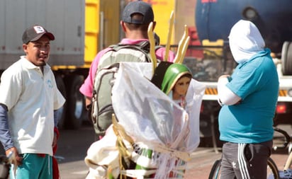 Ciclistas poblanos van rumbo a la Basílica de Guadalupe