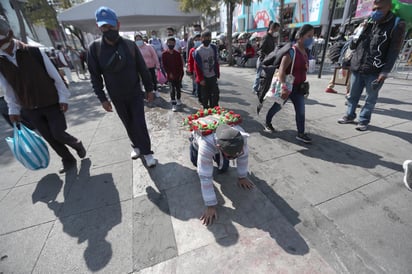 Peregrinos llegan a la Basílica de Guadalupe