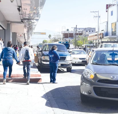 Zona Centro de Monclova con aglomeraciones por época decembrina