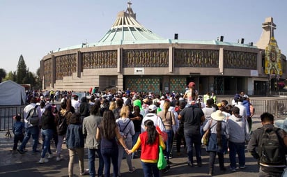 Celebran misa por los 490 años de la aparición de la Virgen de Guadalupe