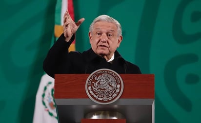 AMLO anuncia inversión de 10 mil millones de pesos para Cancún