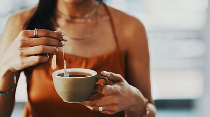 Infusiones naturales para un cabello de 10