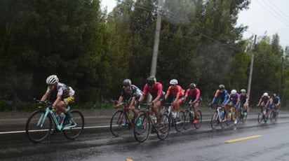 Wilson Haro baja del liderato a Montenegro en la vuelta ciclística de Ecuador