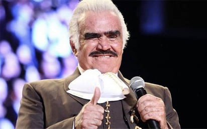 Vicente Fernández, despedido en su tierra con el cariño del público