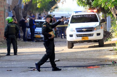 Dos policías y un civil mueren en ataque terrorista en aeropuerto colombiano