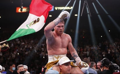 'Canelo' Álvarez es elegido el mejor boxeador del año