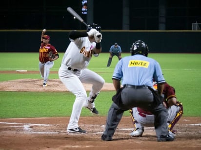 Suspenden por tres días Liga de Béisbol de Puerto Rico por 39 casos de COVIS-19