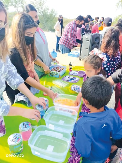 Facultad de Metalurgia de Monclova lleva a colonia 'Las Moritas', taller 'Ciencia para todos'