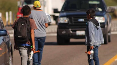 Pedigüeños; peligro latente en cruceros de la ciudad