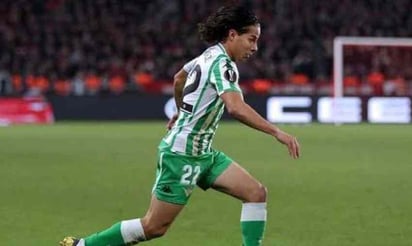 Diego Lainez firmó golazo en triunfo del Betis 