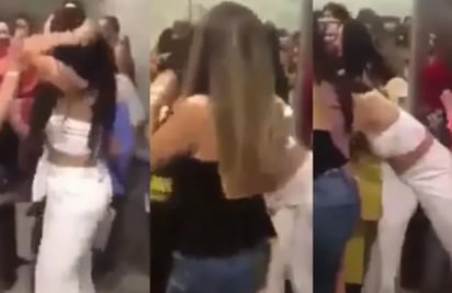 VIDEO: Mujeres pelean en posada navideña por culpa del jefe