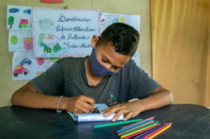 Unicef llama a evitar cierre de escuelas pese al aumento de contagios del COVID-19