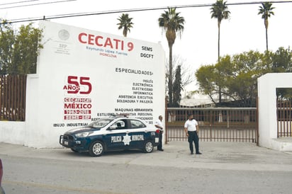 Patrullas llevan 3 meses fijas en puntos estratégicos de Monclova y las colonias sin supervisión alguna