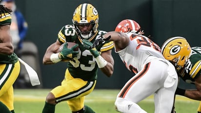 Mayfield sufre la peor Navidad y los Packers ganan 24-22