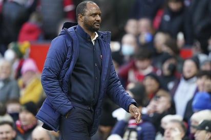 Patrick Vieira, entrenador del Crystal Palace dio positivo en COVID-19