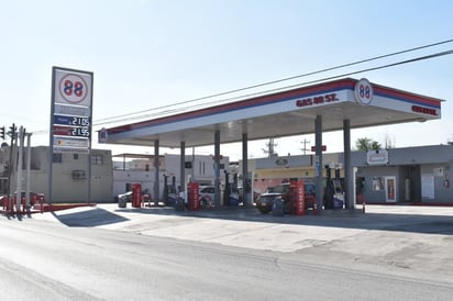 Gasolineras de Monclova viven derrama económica de 15% por paisanos 