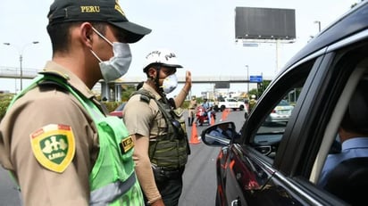 Perú impone 260 multas por incumplir el toque de queda durante el Año Nuevo