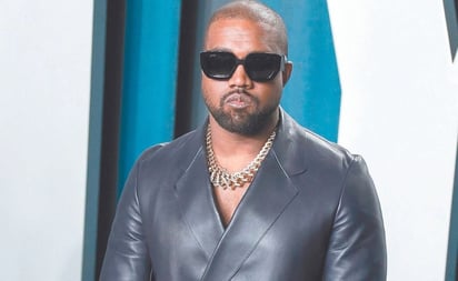 Kanye West disfruta la soltería y sale con Julia Fox