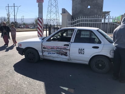 Taxista resulta lesionado al ser impactado por conductor que huye para evadir responsabilidades en Monclova