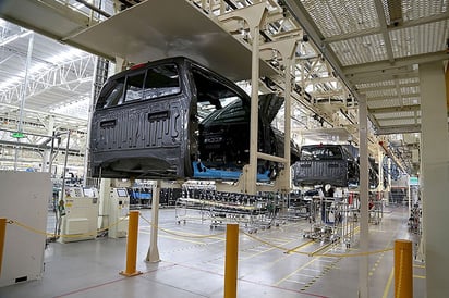 Cae 6% la producción de autopartes en Querétaro