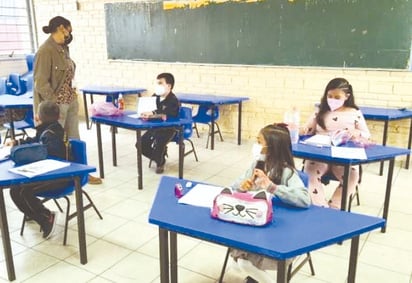 Personal de educación en Monclova se mantiene en monitoreo por posible contagio de COVID-19 