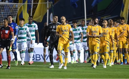 Tigres con 12 casos positivos a Covid-19; reprograman su partido