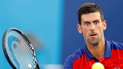 La familia de Djokovic insiste que el tenista no violó ninguna ley