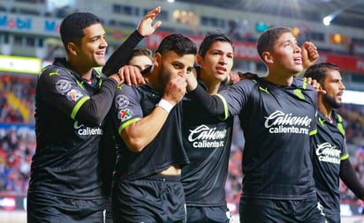 Chivas reporta tres casos positivos a Covid-19