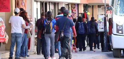 ¿Efecto posadas?, repuntan casos y positivos de COVID-19 en Coahuila