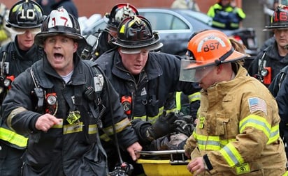 En NY un incendio deja 19 muertos, incluidos 9 niños