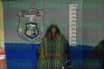 Mujer es detenida por molestar a clientes en un centro comercial de Monclova