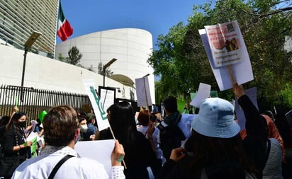 Comunidad del CIDE convoca a plantón pacífico en el Senado