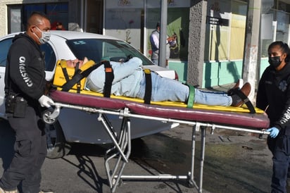 Choque de tres autos en la Zona Centro de Monclova deja dos lesionados 