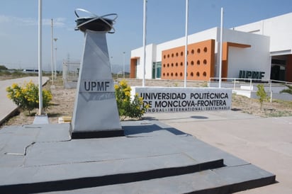 Alumnos de la universidad Politécnica Monclova-Frontera viven proyectos de estadía en industrias