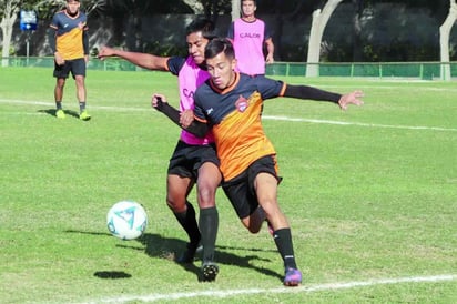 Ligas de fútbol en Monclova suspenden juegos por COVID-19