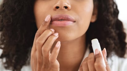 Labios hidratados todo el año, ¡adiós a la resequedad!