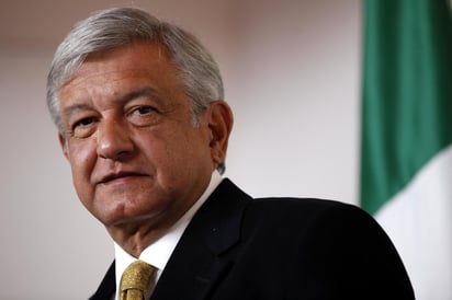 'Hay presidente para rato', dice AMLO tras hospitalización; manda video desde Palacio Nacional