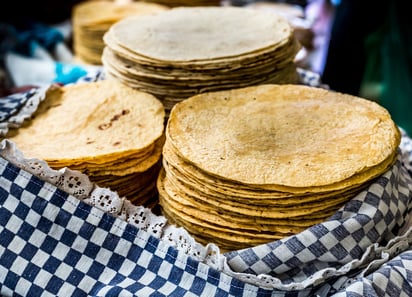 ¿Cómo hacer que las tortillas se conserven por más tiempo?