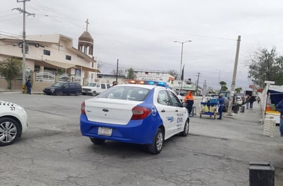 Elementos de Protección Civil llevan a cabo vigilancia en pulgas de Monclova