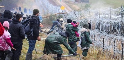 Irak urge al mundo a repatriar a sus ciudadanos del EI tras motín en Siria